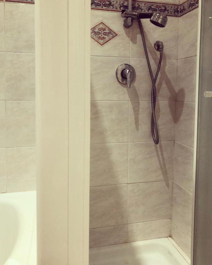 Le Affinita Selettive Apartment Turin Bagian luar foto