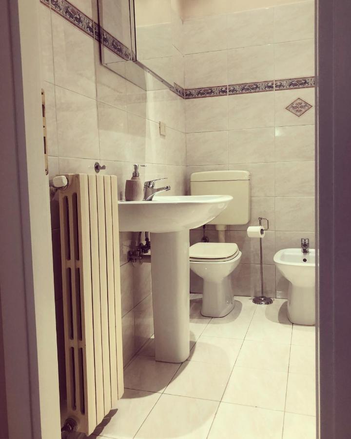 Le Affinita Selettive Apartment Turin Bagian luar foto